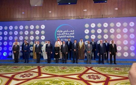 وزير الصحة يضع إنتهاكات المليشيا منضدة مجلس وزراء الصحة العرب