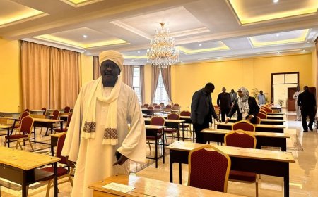 سفير السودان لدى إثيوبيا يتفقد مراكز امتحانات الشهادة السودانية 