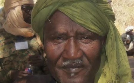 إنسلاخ قائد ميداني من المليشيا وانضمامه للجيش 