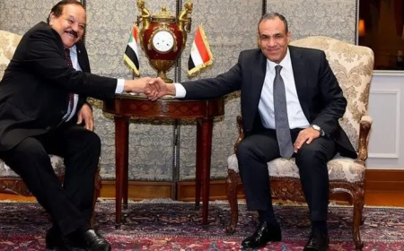 مشاورات سياسية بين الخرطوم والقاهرة 
