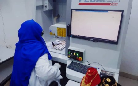 تحذيرات من عرض الذھب بدون ختم المواصفات والمقاييس 