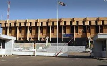 مشاورات سياسية لتشكيل البرلمان الانتقالي..