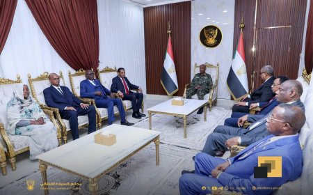 الوزراء الجُدد يؤدون القسم أمام البرهان 