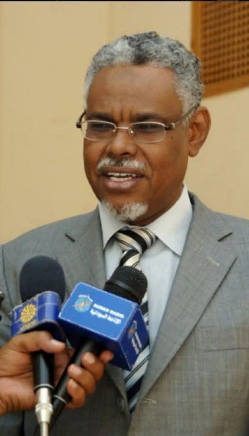وفاة والي نهر النيل الأسبق 