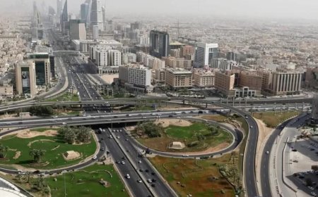 السعودية: على العراق الإلتزام باحترام سيادة الكويت ووحدة أراضيها