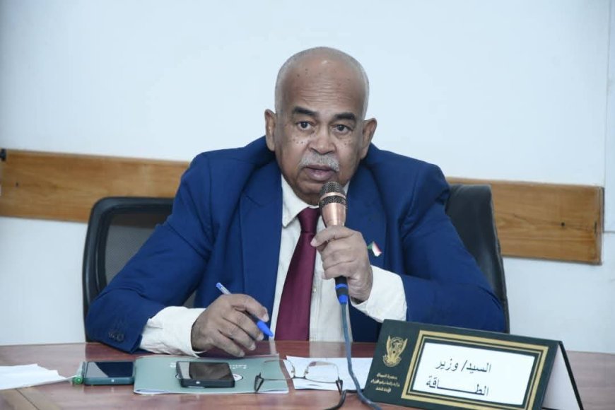 وزير الطاقة يكشف عن أرقام مفزعة  حول موقف الإمدادات البترولية في البلاد
