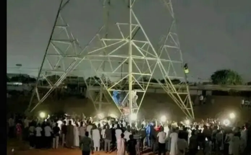 للزواج من عبير...شاب يقطع الكهرباء عن مناطق بأم درمان 