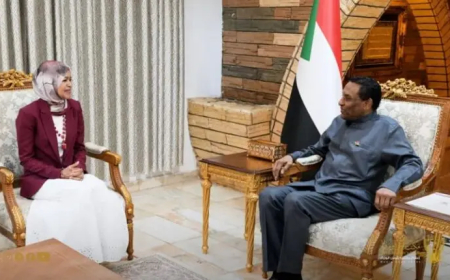 بعد إنجاز ملفات آلاف الأطباء..رئيس الوزراء يعد بدعم المجلس الطبي