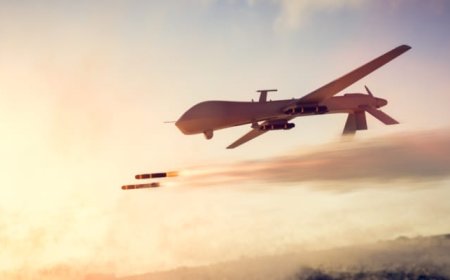 مقتل 10 أشخاص في استهداف مسيّرات المليشيا للمدنيين بطريق الصادرات