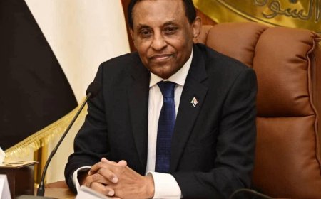 رئيس الوزراء: تواصلت مع الحكومة البريطانية لمراجعة القيود المفروضة على منح الطلاب السودانيين