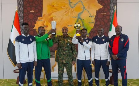 عقب تتويجها ب"سيكافا".. البرهان يكرم بعثة منتخب الشباب